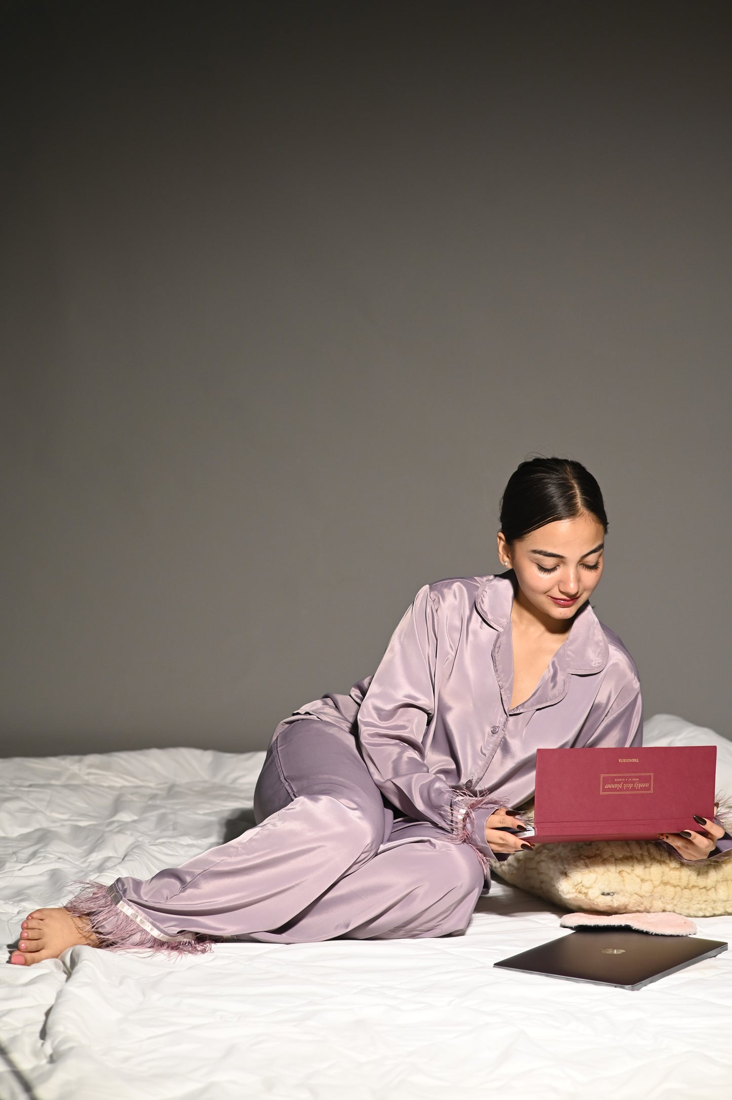 Miss Matched - Mauve Fur Set