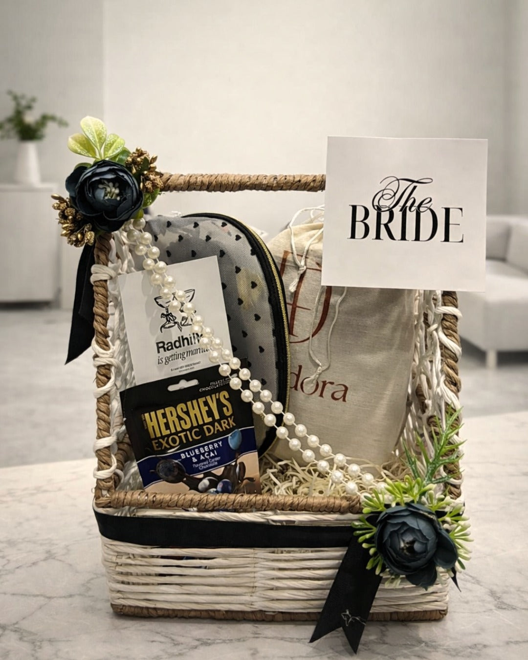 The Bride Luxe Custom Hamper