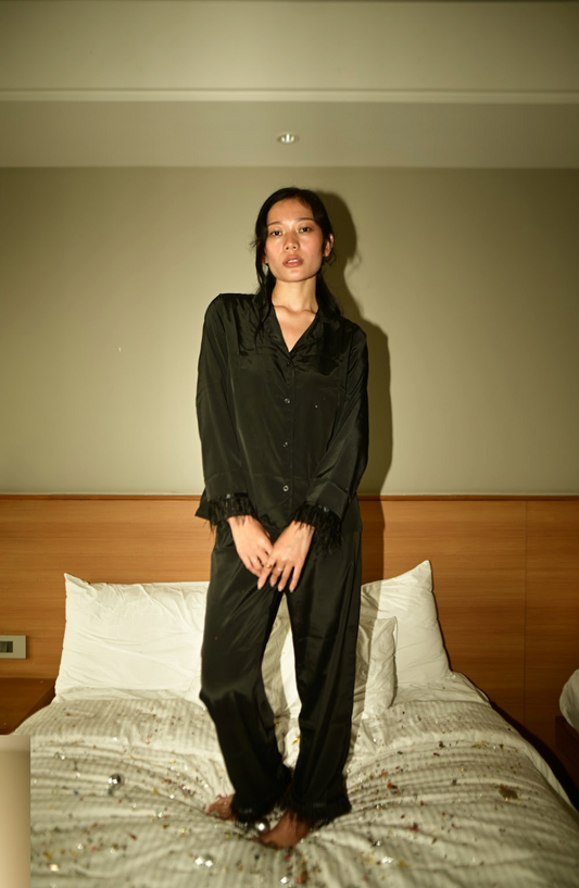 Miss Matched- Black Fur Set